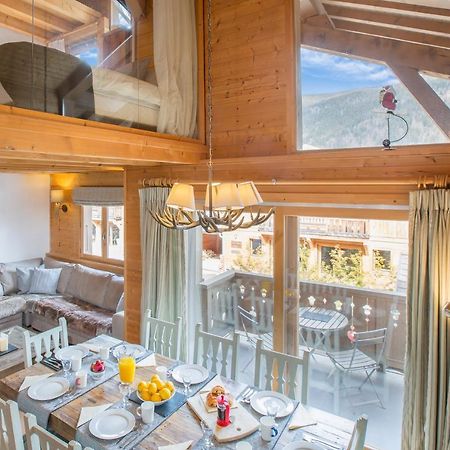 Chalet Muguet Gauche With Hot Tub Sleeps 10 Central Morzine Exteriör bild