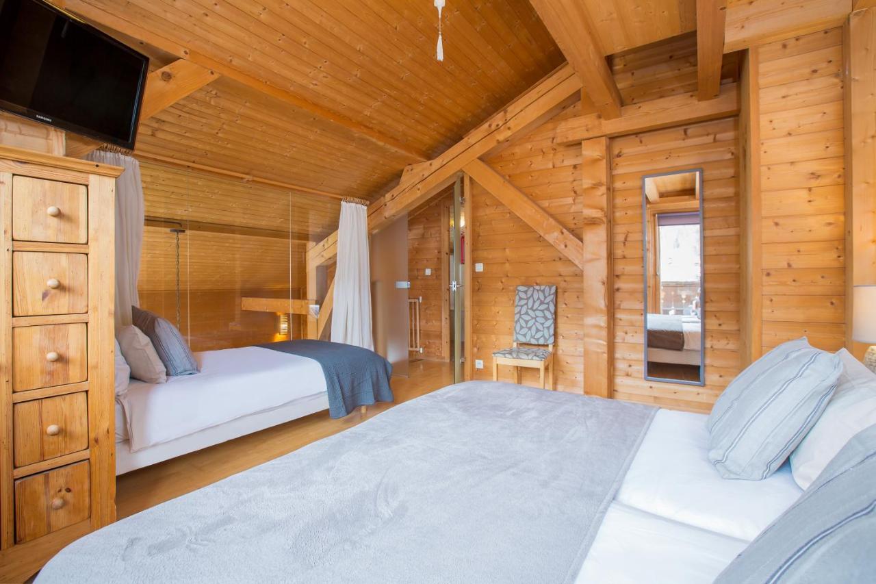 Chalet Muguet Gauche With Hot Tub Sleeps 10 Central Morzine Exteriör bild